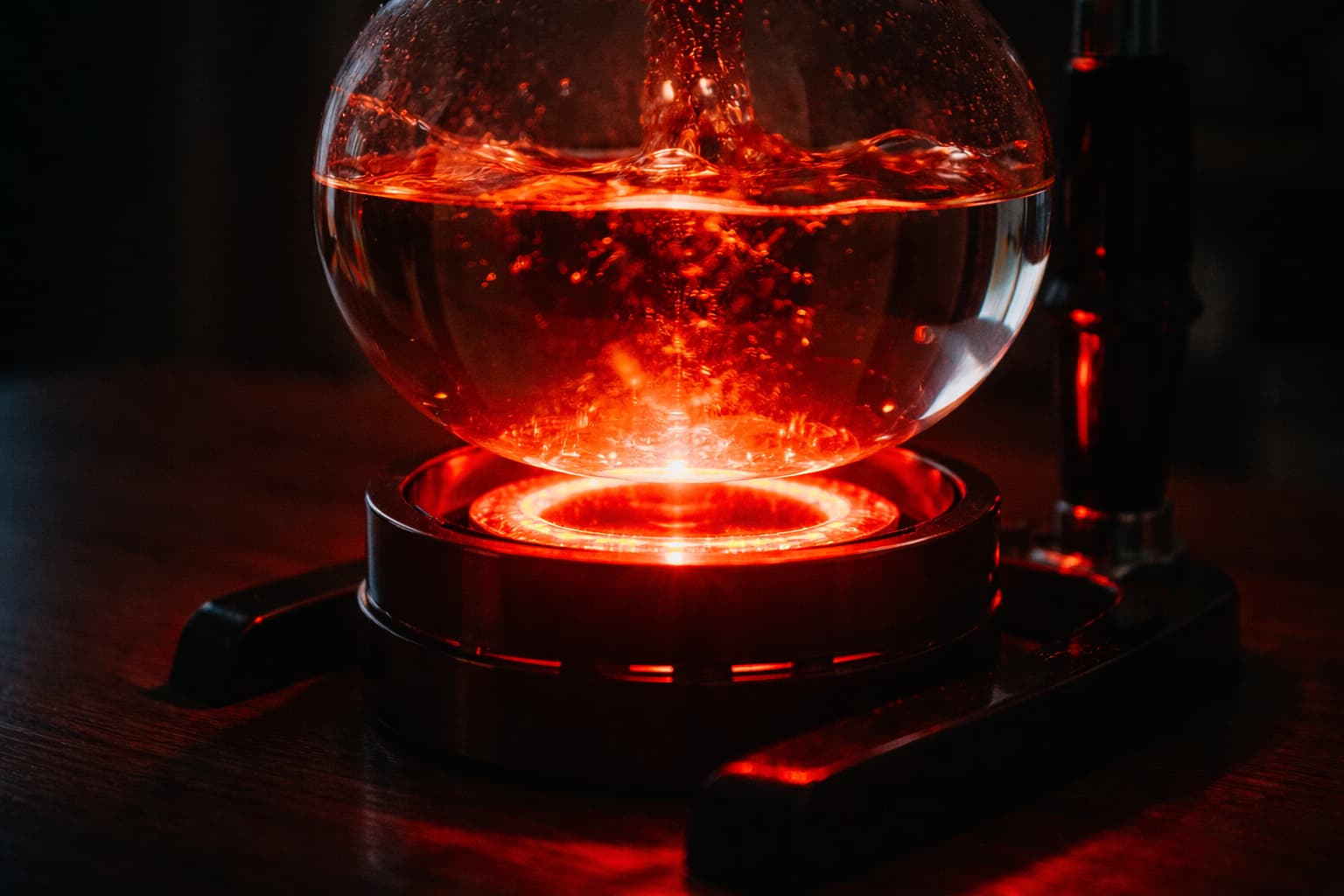 サイフォン用ビームヒーター（ハロゲン）の赤い光 アルコールランプの代用熱源